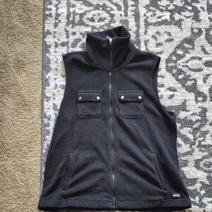 Chaps Sport Black Textured Vest